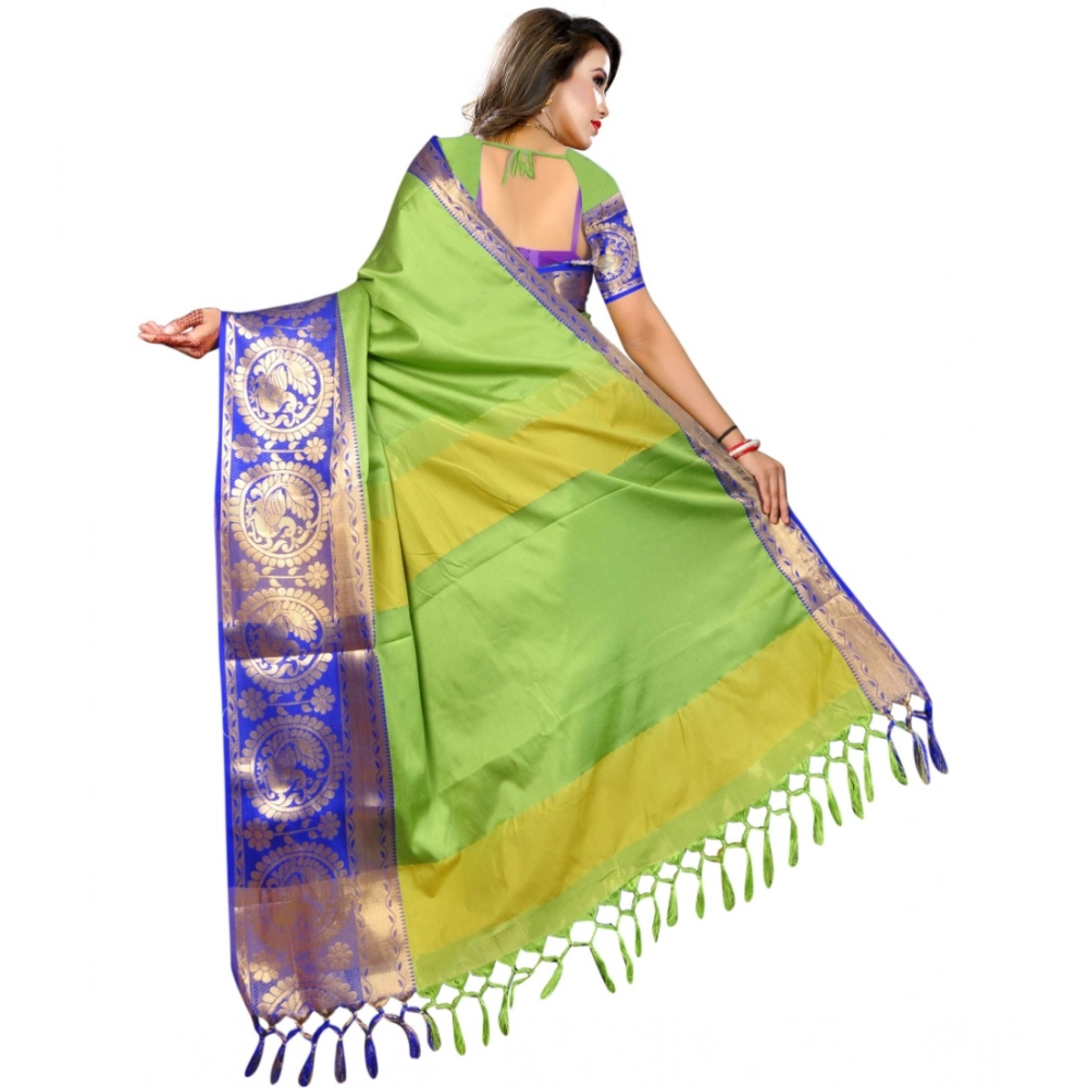 Women's Jacquard Woven Saree With Unstitched Blouse 5.5Mtr (Green) - Image 2