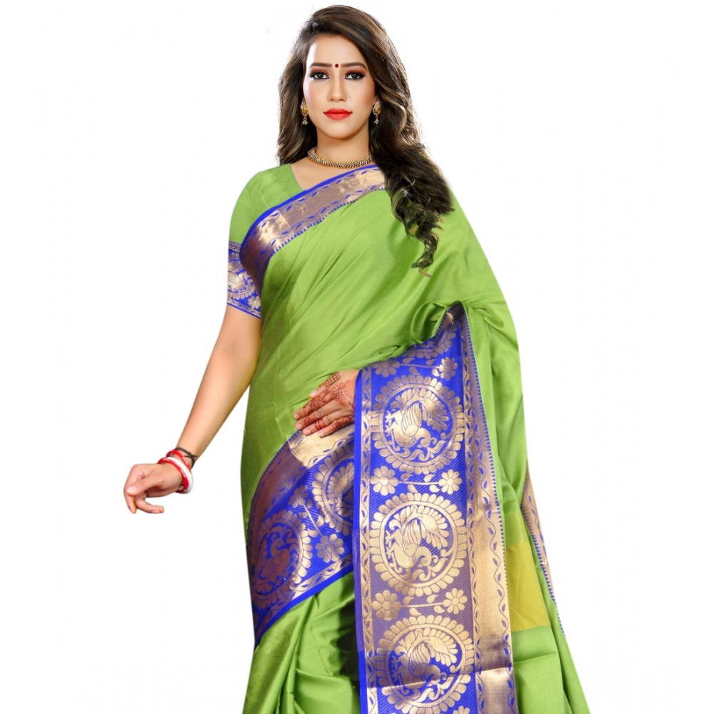 Women's Jacquard Woven Saree With Unstitched Blouse 5.5Mtr (Green) - Image 4