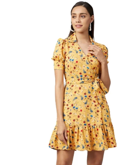Women's Polyester Floral Short Sleeve Above Knee Dress (Yellow)