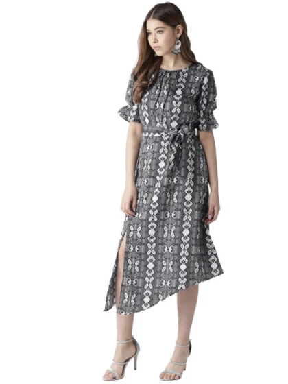 Women's Polyester Animal Print Short Sleeve Knee-Length Dress (Black - White)