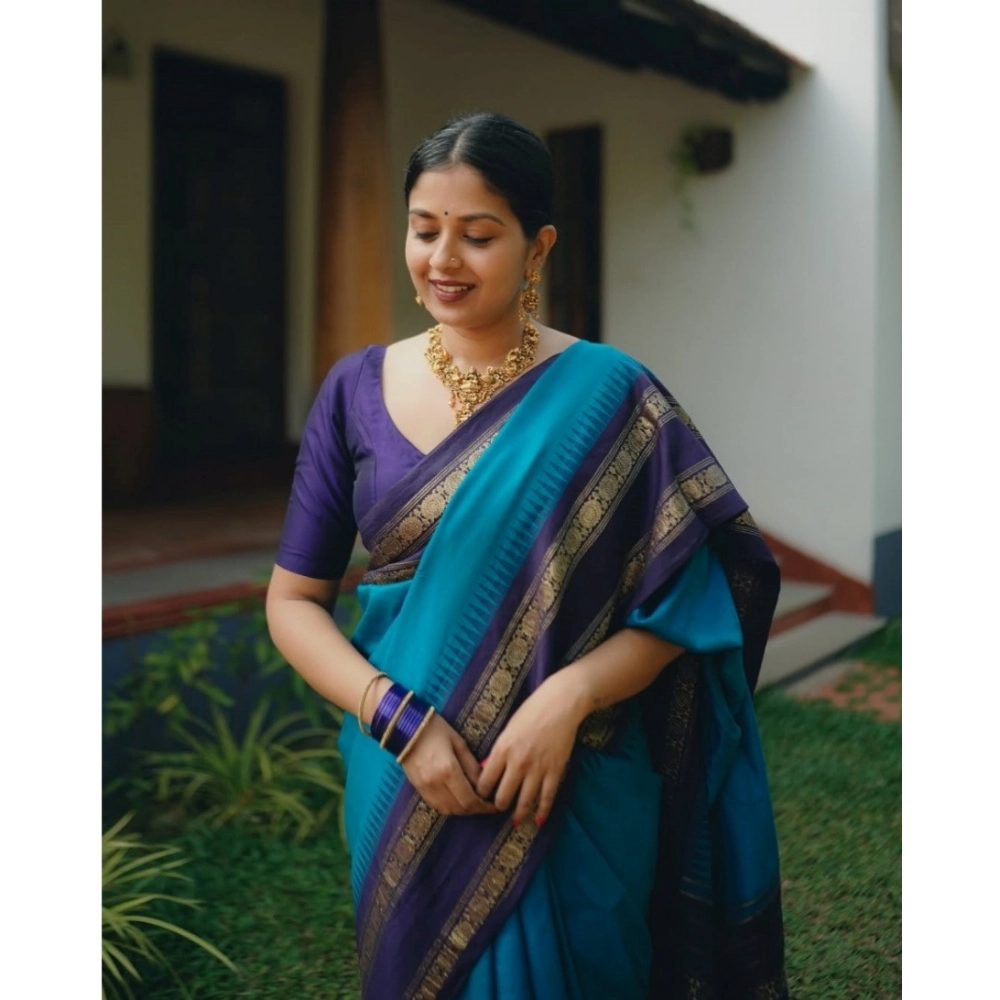 Women's Silk Printed Saree With Unstitched Blouse 5.5Mtr (Blue) - Image 2
