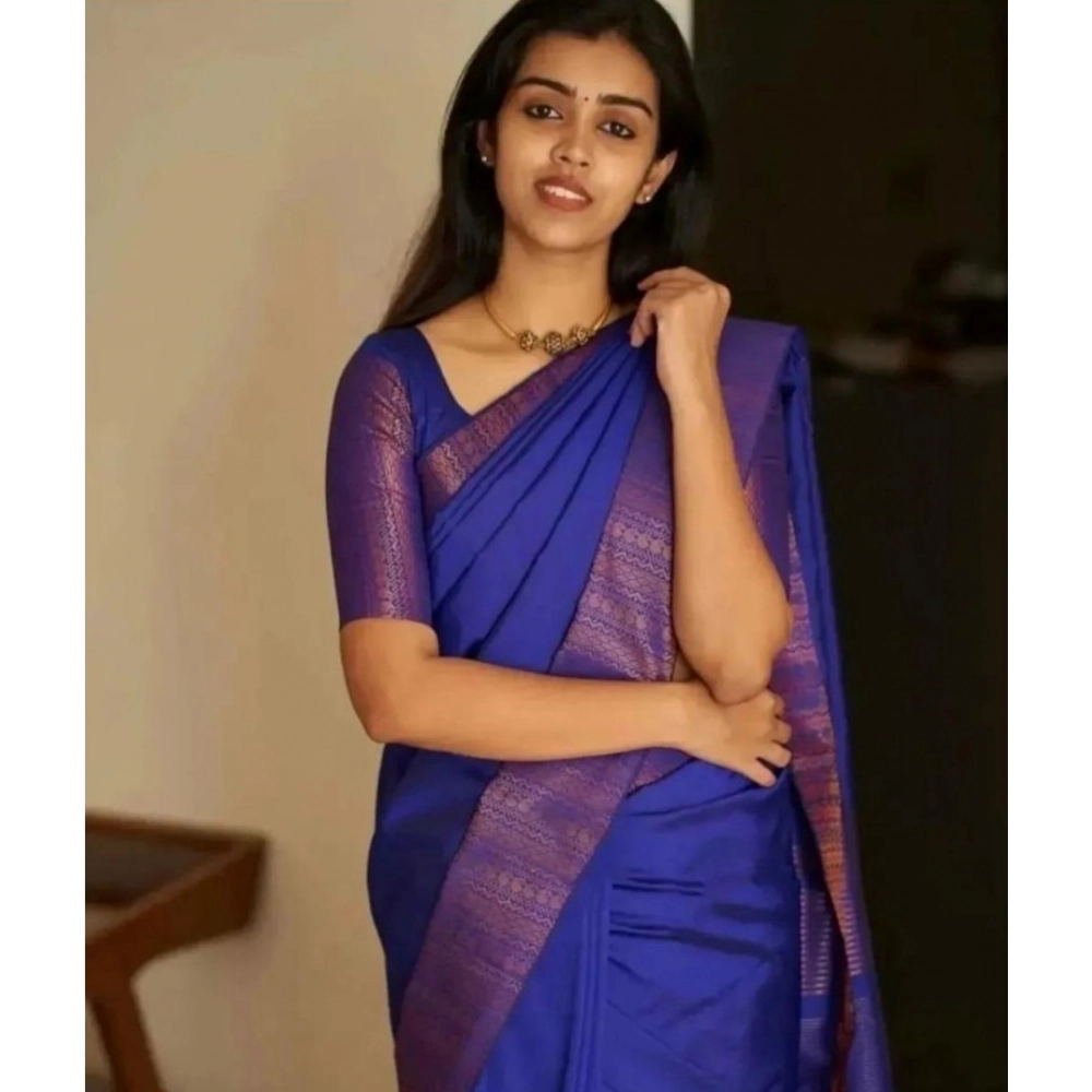 Women's Silk Printed Saree With Unstitched Blouse 5.5Mtr (Blue) - Image 2