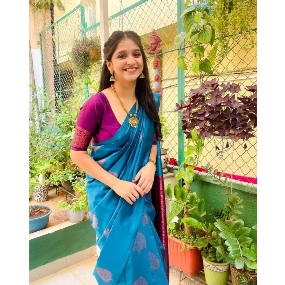 Women's Silk Printed Saree With Unstitched Blouse 5.5Mtr (Rama) - Image 2