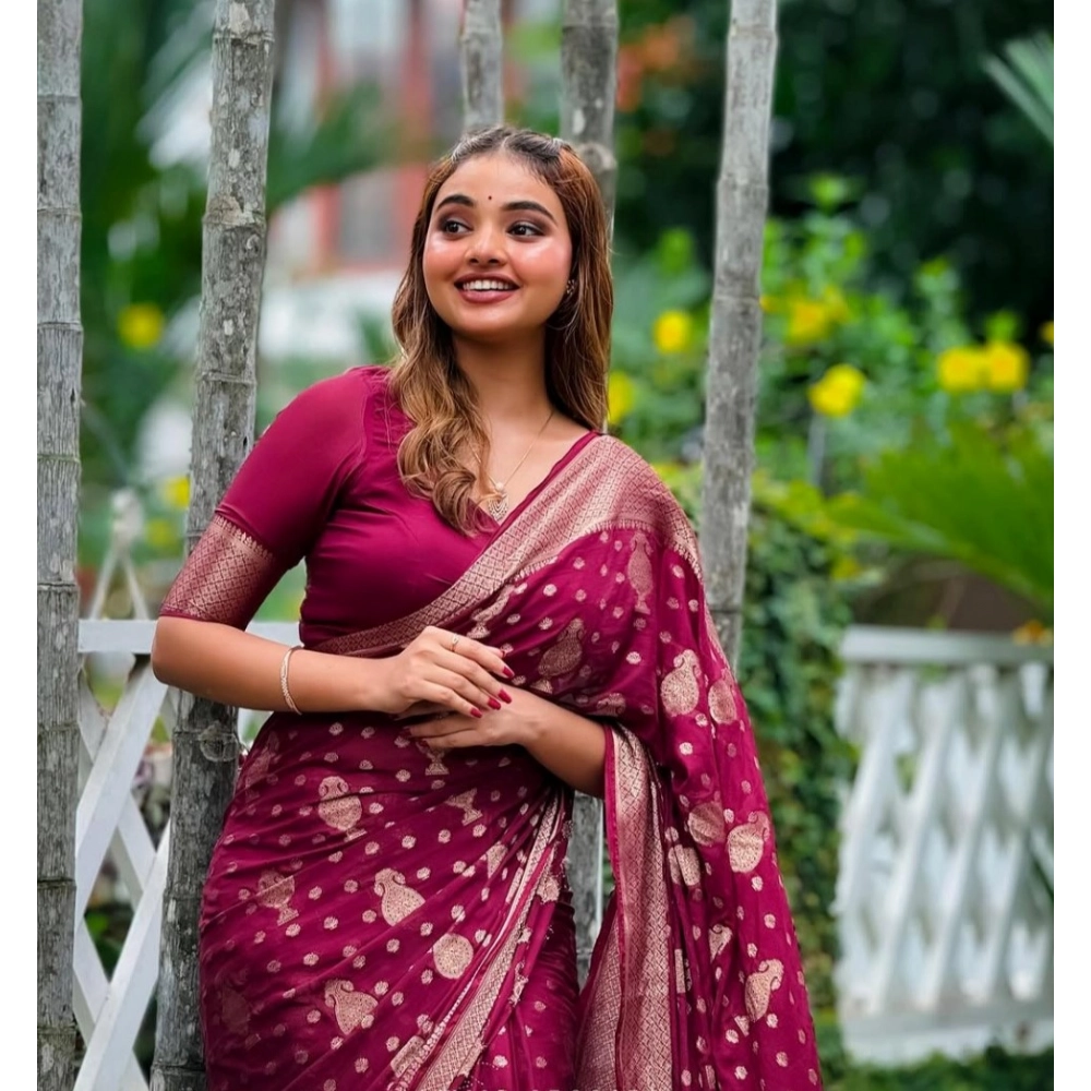 Women's Silk Printed Saree With Unstitched Blouse 5.5Mtr (Wine) - Image 3