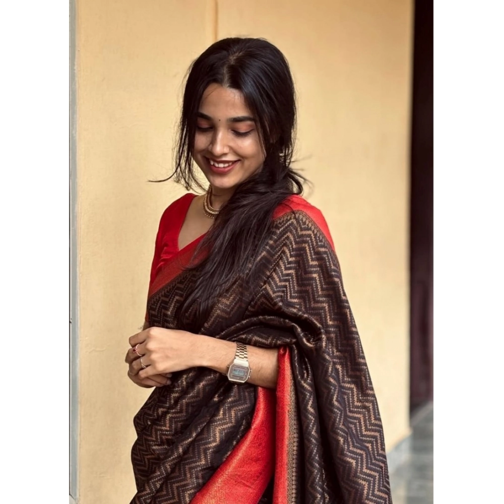 Women's Silk Printed Saree With Unstitched Blouse 5.5Mtr (Brown) - Image 3