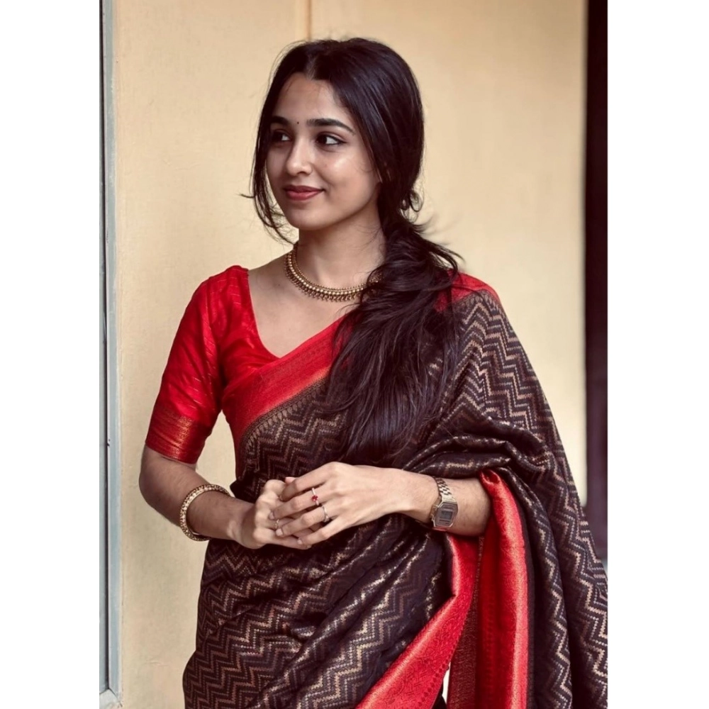 Women's Silk Printed Saree With Unstitched Blouse 5.5Mtr (Brown) - Image 2