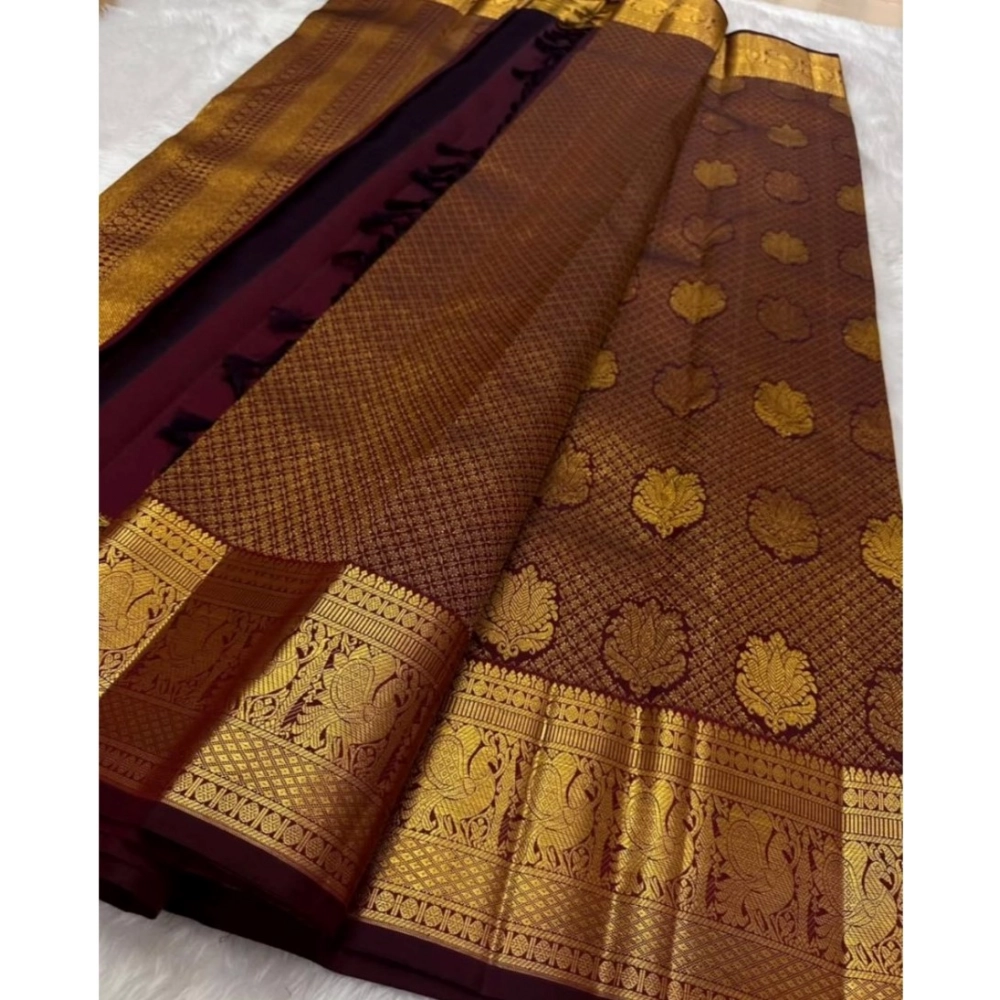 Women's Silk Printed Saree With Unstitched Blouse 5.5Mtr (Maroon) - Image 3