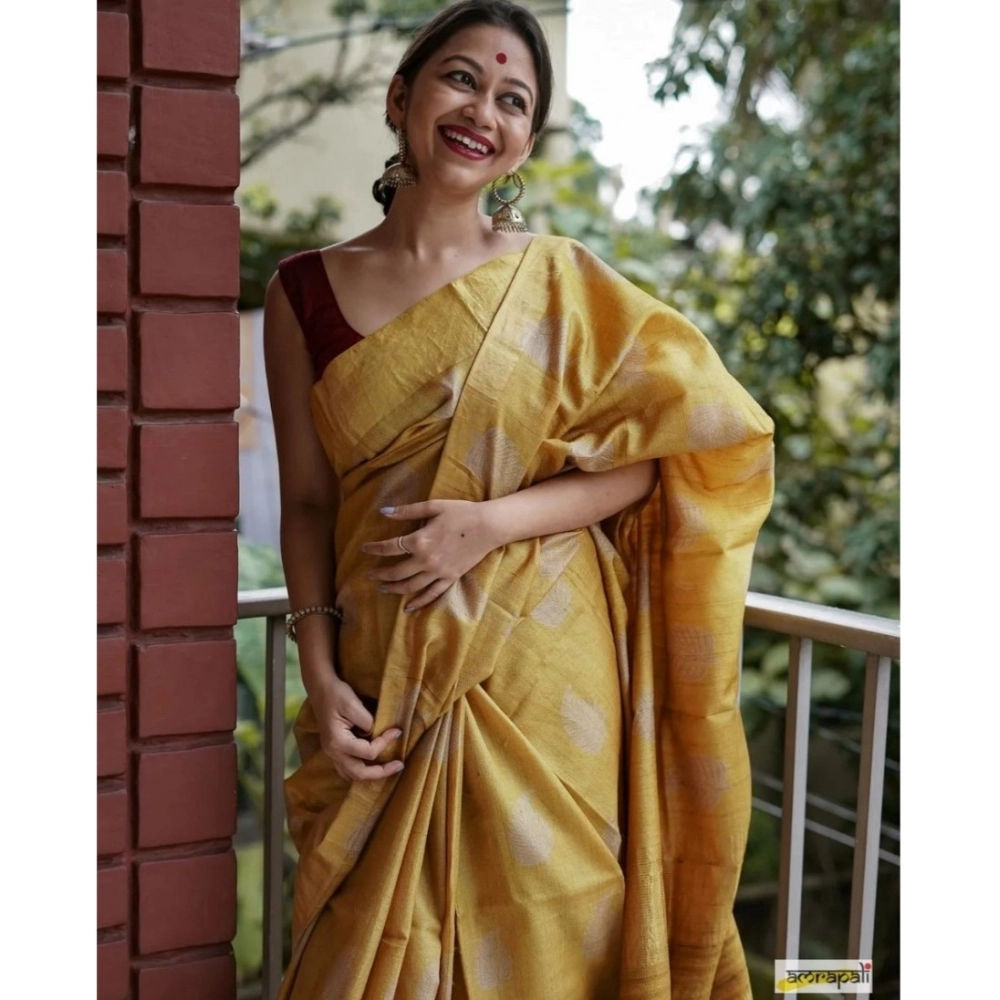Women's Silk Printed Saree With Unstitched Blouse 5.5Mtr (Yellow) - Image 3