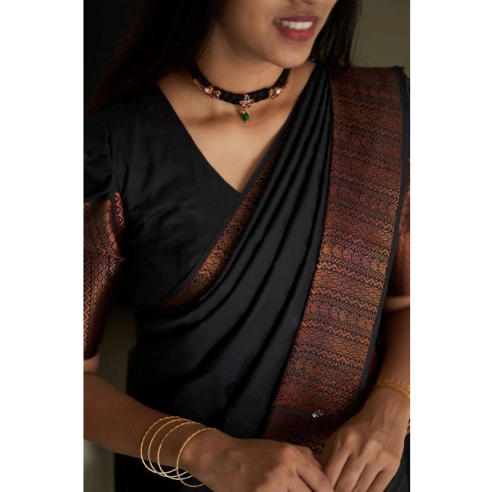 Women's Silk Printed Saree With Unstitched Blouse 5.5Mtr (Black) - Image 3