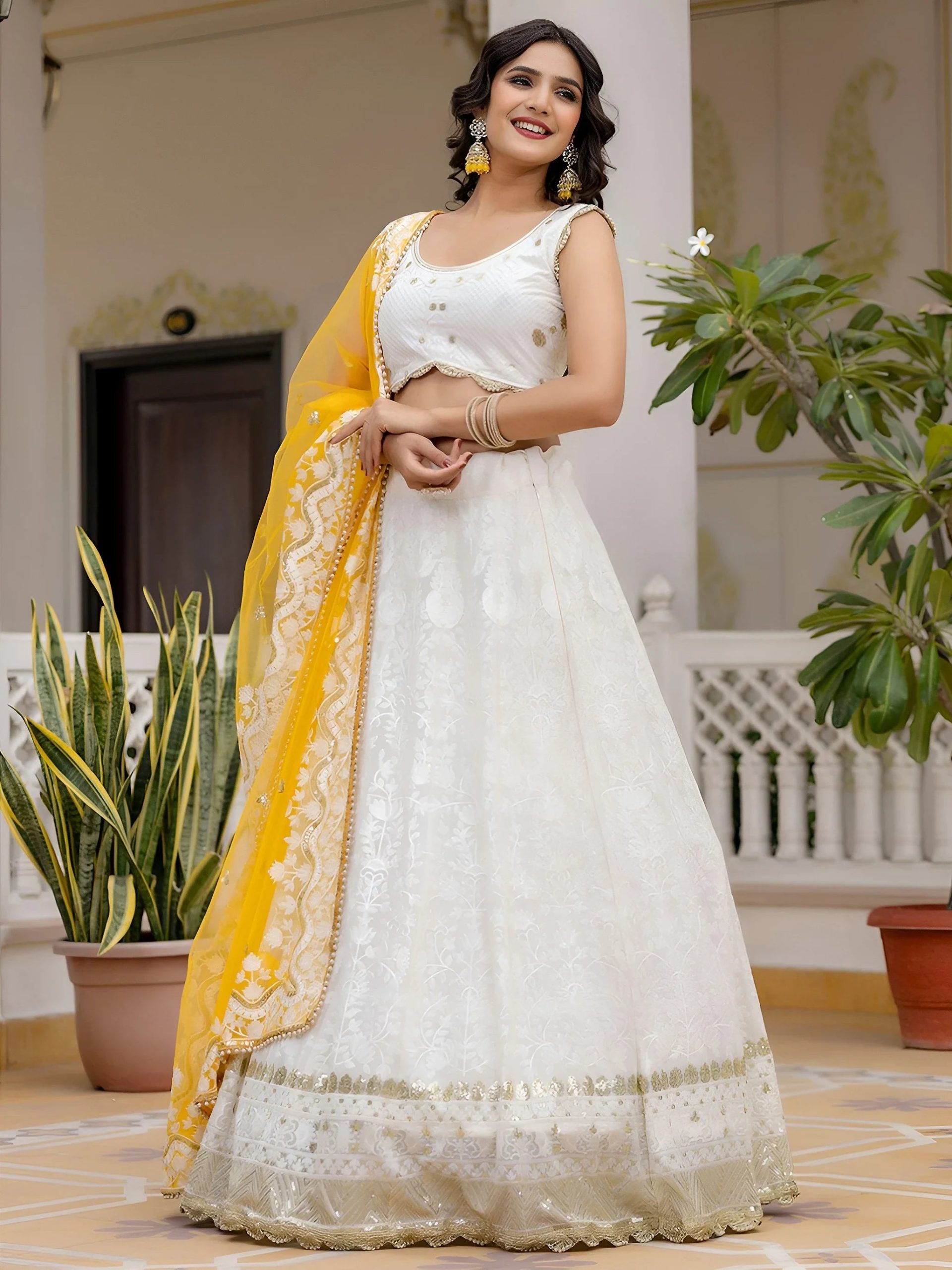 Custom Size Kiara Advani Inspired White Embroidered Georgette Bridal Lehenga Choli - Image 4