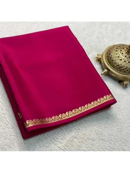Women's Crepe Chit Pallu Solid Saree With Unstitched Blouse 5.5Mtr (Pink)