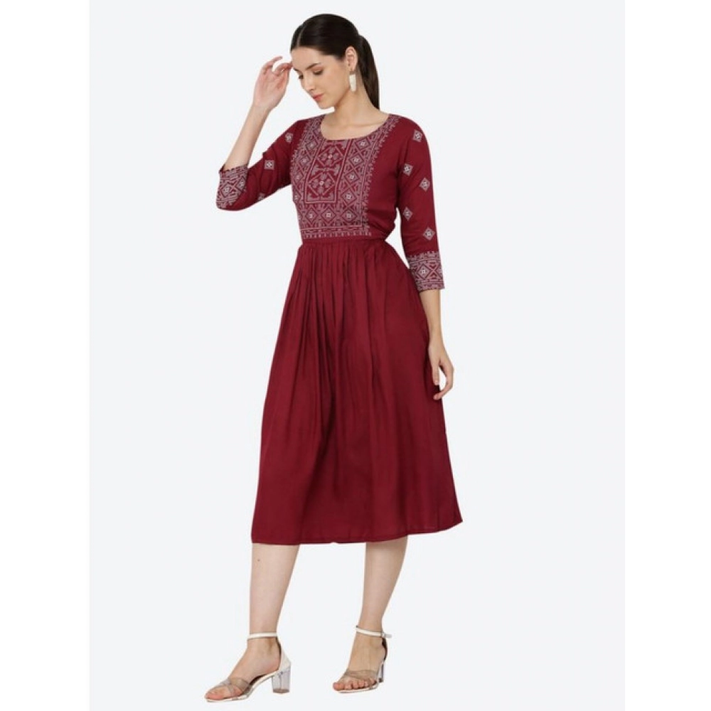 Women's Casual Rayon 3-4th Sleeves Kurti (Maroon) - Image 3