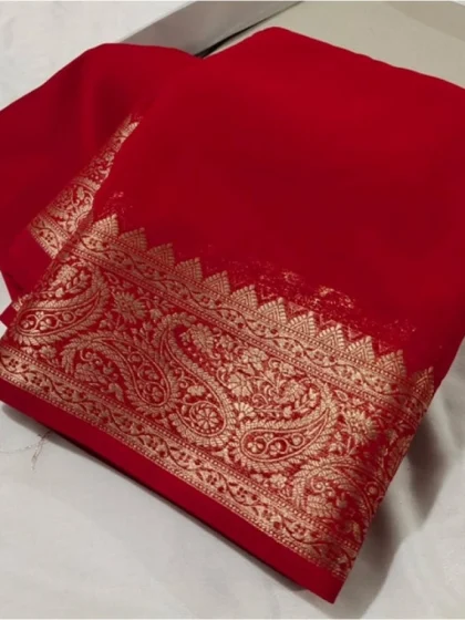 Women's Crepe Chit Pallu Solid Saree With Unstitched Blouse 5.5Mtr?(Red)