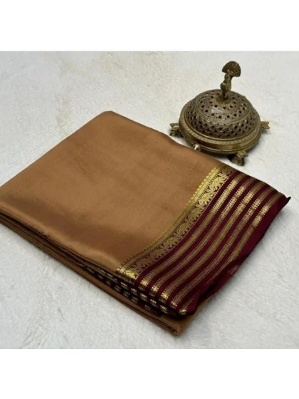 Women's Crepe Chit Pallu Solid Saree With Unstitched Blouse 5.5Mtr?(Beige)