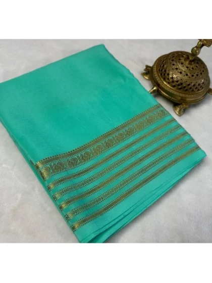 Women's Crepe Chit Pallu Solid Saree With Unstitched Blouse 5.5Mtr?(Ramagreen)