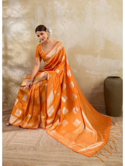 Women's Silk Blend Printed Saree With Unstitched Blouse 5.5Mtr (Orange)