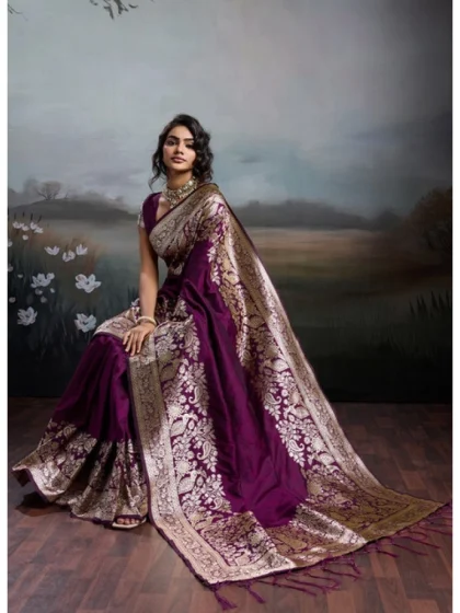 Women's Silk Blend Printed Saree With Unstitched Blouse 5.5Mtr (Wine)