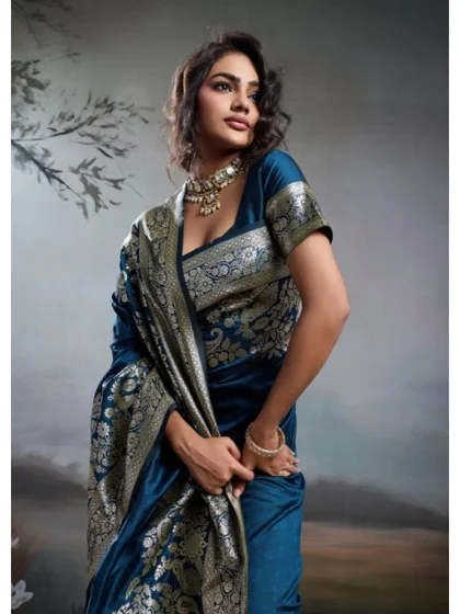 Women's Silk Blend Printed Saree With Unstitched Blouse 5.5Mtr (Navy Blue)