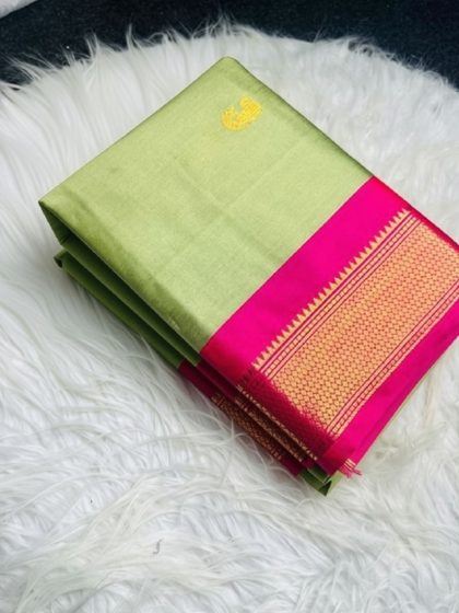 Women's Cotton Silk Solid Saree With Unstitched Blouse - 5.5 Mtr (Light Green-Pink)