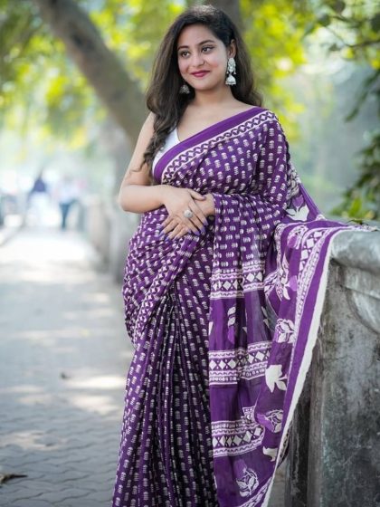 Women's Linen Printed Saree With Unstitched Blouse - 5.5 Mtr (Purple)